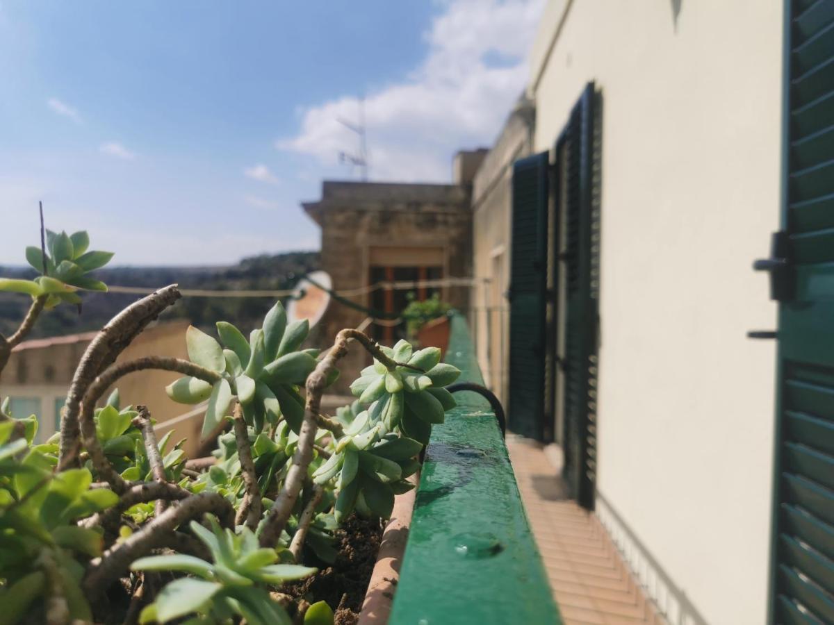Balcone Barocco. Villa Modica Exterior photo